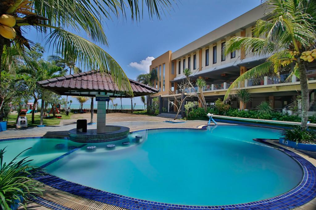 The Jayakarta Anyer Hotel Ngoại thất bức ảnh